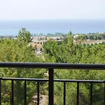 Βίλα Amazing Luxury Villa, Enormous Heated Pool Jacuzzi, Gym, Games In Paphos, *