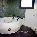 Amazing Luxury Villa, Enormous Heated Pool Jacuzzi, Gym, Games In Paphos, Αργάκα