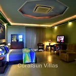 Βίλα Amazing Luxury Villa, Enormous Heated Pool Jacuzzi, Gym, Games In Paphos, *