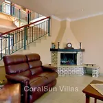 Βίλα Amazing Luxury Villa, Enormous Heated Pool Jacuzzi, Gym, Games In Paphos, *