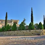 Amazing Luxury Villa, Enormous Heated Pool Jacuzzi, Gym, Games In Paphos, Βίλα *