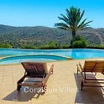 Βίλα Amazing Luxury Villa, Enormous Heated Pool Jacuzzi, Gym, Games In Paphos, *