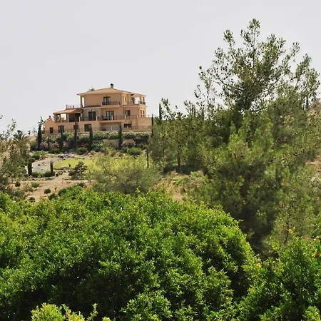 Villa Amazing Luxury Villa, Enormous Heated Pool Jacuzzi, Gym, Games In Paphos,