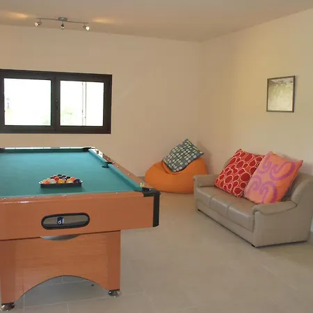Amazing Luxury Villa, Enormous Heated Pool Jacuzzi, Gym, Games In Paphos, Villa Argaka