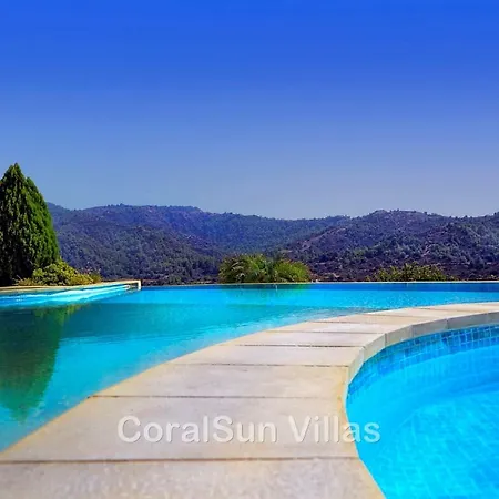 Amazing Luxury Villa, Enormous Heated Pool Jacuzzi, Gym, Games In Paphos, * Argaka