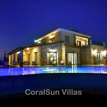 Amazing Luxury Villa, Enormous Heated Pool Jacuzzi, Gym, Games In Paphos, Βίλα *