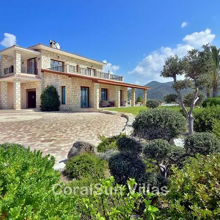 Amazing Luxury Villa, Enormous Heated Pool Jacuzzi, Gym, Games In Paphos, Villa Argaka
