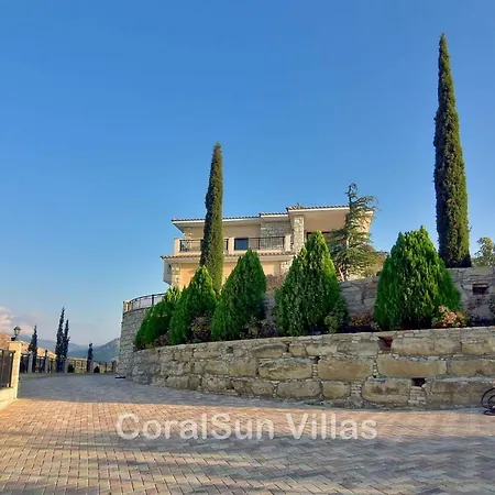 Amazing Luxury Villa, Enormous Heated Pool Jacuzzi, Gym, Games In Paphos, Villa