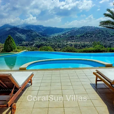 Villa Amazing Luxury Villa, Enormous Heated Pool Jacuzzi, Gym, Games In Paphos,