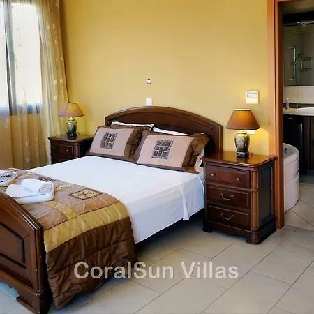 Villa Amazing Luxury Villa, Enormous Heated Pool Jacuzzi, Gym, Games In Paphos,