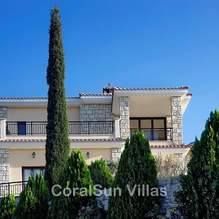Amazing Luxury Villa, Enormous Heated Pool Jacuzzi, Gym, Games In Paphos, Villa