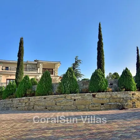 Amazing Luxury Villa, Enormous Heated Pool Jacuzzi, Gym, Games In Paphos, Villa *