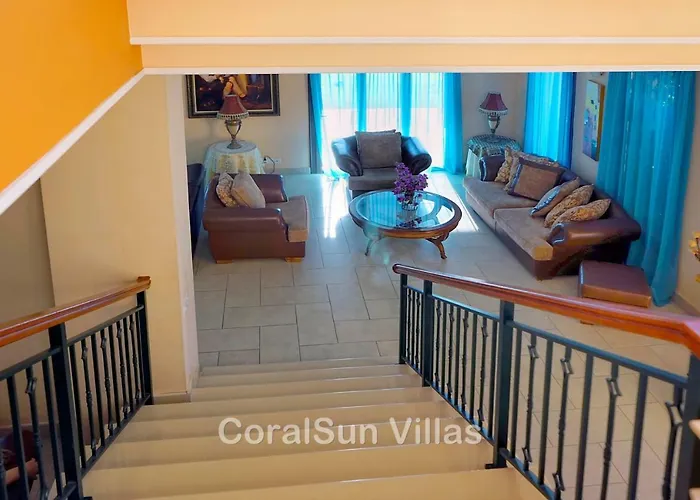 Amazing Luxury Villa, Enormous Heated Pool Jacuzzi, Gym, Games In Paphos, * Argaka