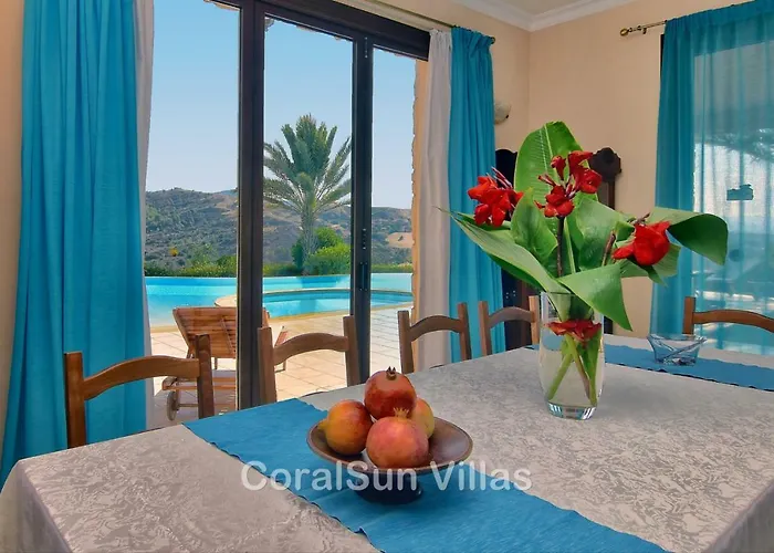 ヴィラ Amazing Luxury Villa, Enormous Heated Pool Jacuzzi, Gym, Games In Paphos, *