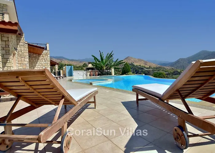 Amazing Luxury Villa, Enormous Heated Pool Jacuzzi, Gym, Games In Paphos, Argaka