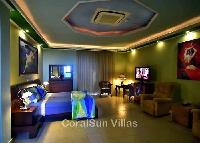 ヴィラ Amazing Luxury Villa, Enormous Heated Pool Jacuzzi, Gym, Games In Paphos, *