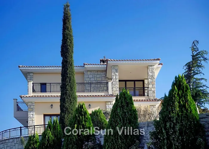 Amazing Luxury Villa, Enormous Heated Pool Jacuzzi, Gym, Games In Paphos, Βίλα